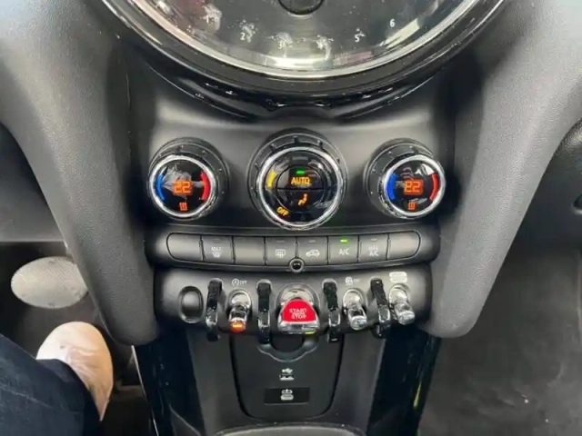 Mini Mini cooper 136ch edition camden bva7 — photo 9