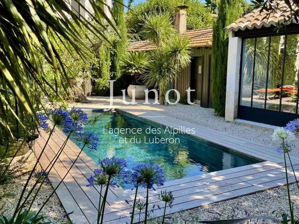 Maison 5 pièces 150 m²