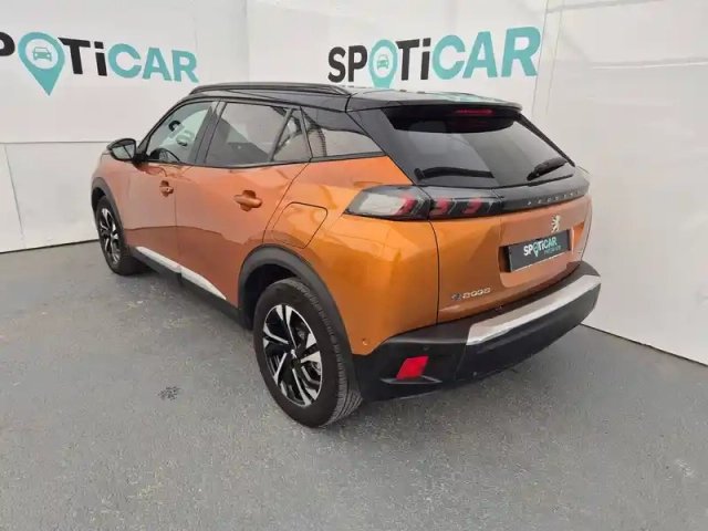 Peugeot 2008 electrique 136 ch — photo 22