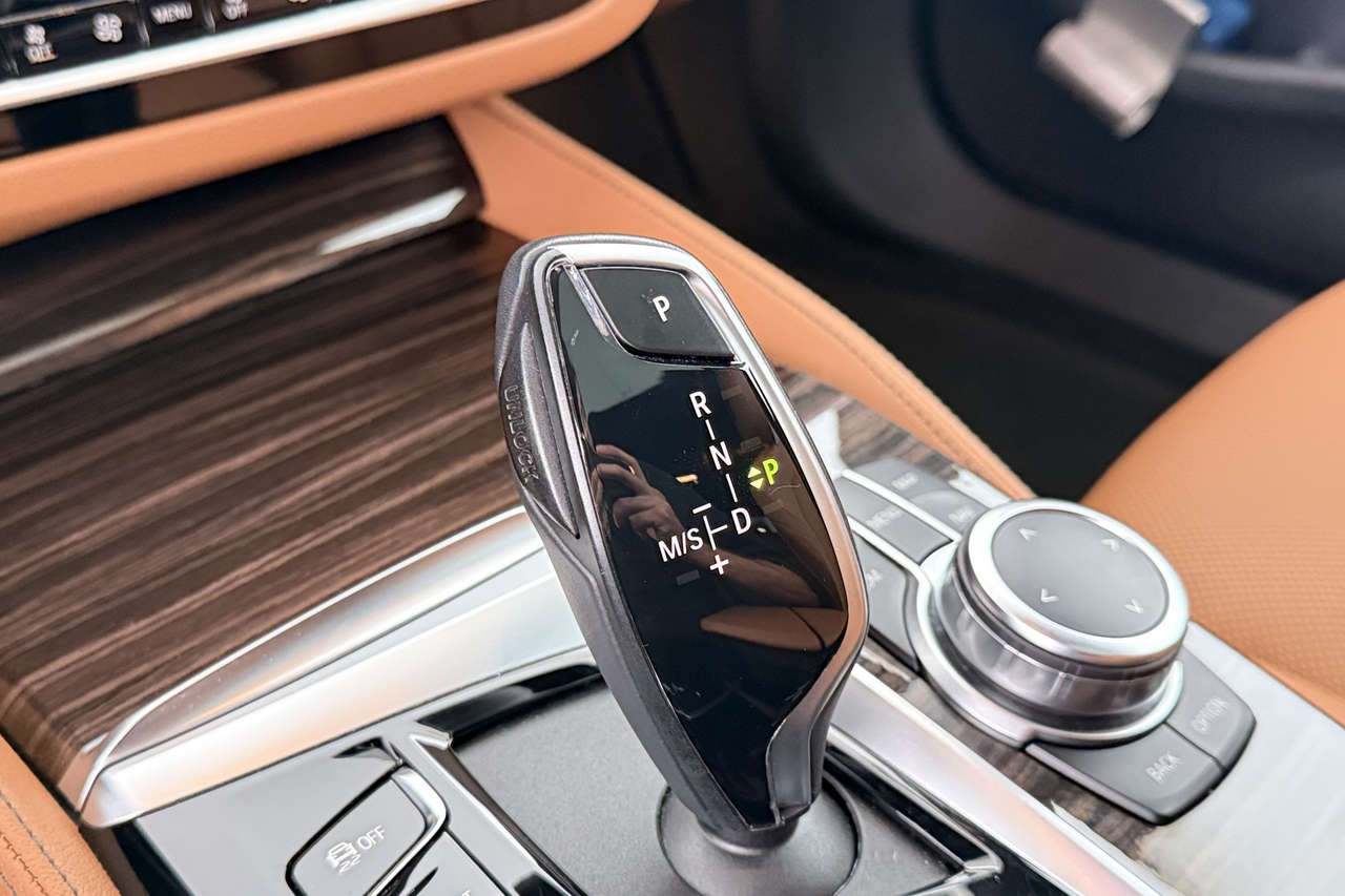 BMW Série 5 — photo 19
