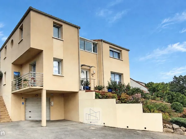 Maison 6 pièces 160 m²