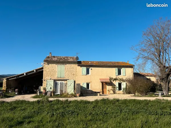 Maison 157 m² avec 5 ha de terrain - PERTUIS QUARTIER DE CROZE