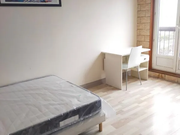 Chambre en colocation meublée - Chilly-Mazarin