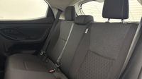 Toyota Yaris 116h Collection 5p MY22 — photo 13