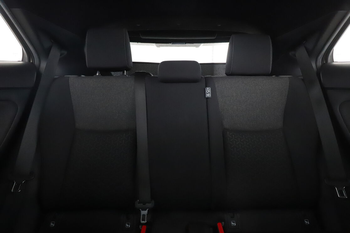 Toyota Yaris Cross 1.5 AWD-i Design — photo 14