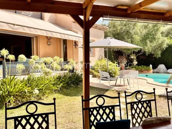 Villa 6 pièces 190 m²