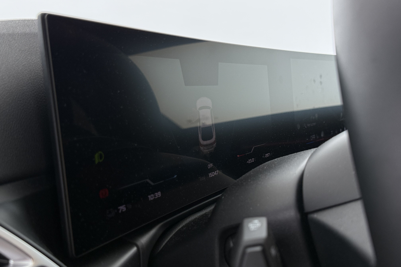 BMW I4 — photo 16