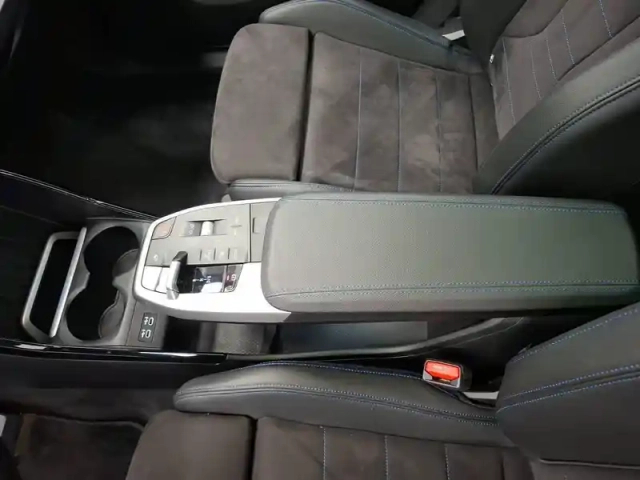 Bmw Serie 2 active tourer 225e xdrive 245 ch dkg7 — photo 22