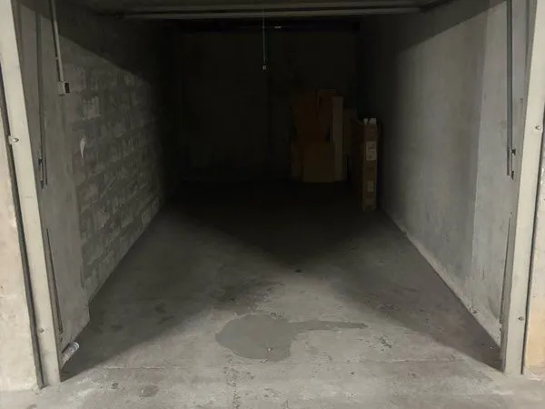 Garage à louer