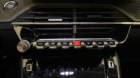 Peugeot 2008 1.5 BlueHDi 130ch S&S Allure EAT8 125g — photo 26
