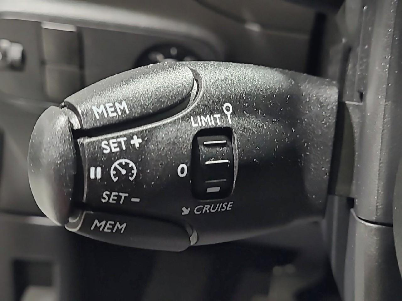 Citroën C3 bluehdi 100 bvm6 you — photo 24