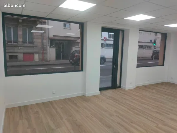 Murs commerciaux loués de 90m² à vendre en centre ville de Nancy