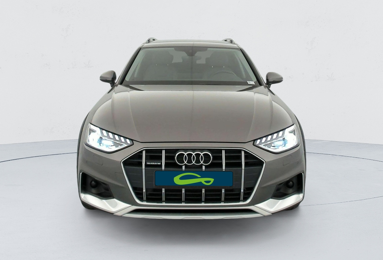 Audi A4 Allroad — photo 8
