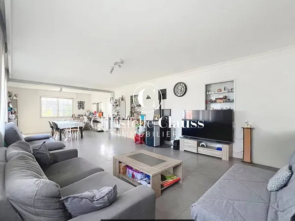 Appartement 4 pièces 135 m²