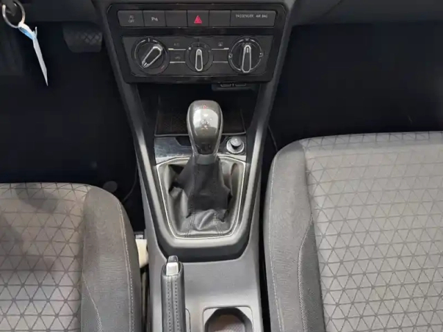 Volkswagen T-Cross 1.0 tsi 115ch lounge dsg7 — photo 8