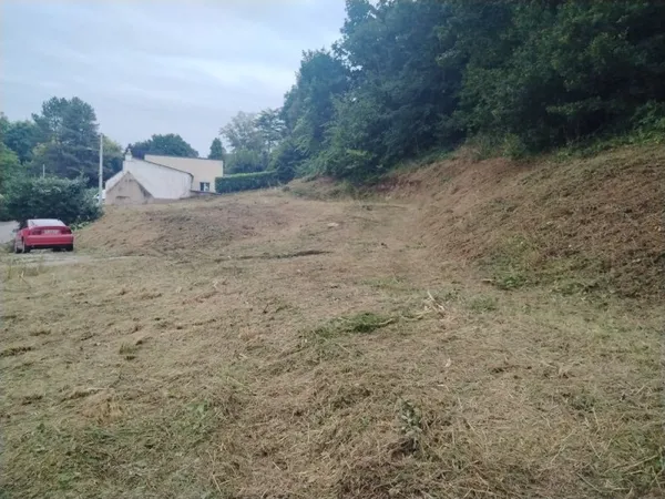 TERRAIN BATIR 1000M2 TRES BELLE VUE SUR CANAL DIRECT NOTAIRE