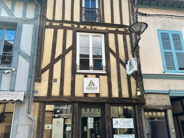BAR SUR SEINE IMMEUBLE de RAPPORT