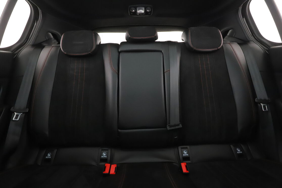 Peugeot 308 1.2 PureTech GT Line — photo 14