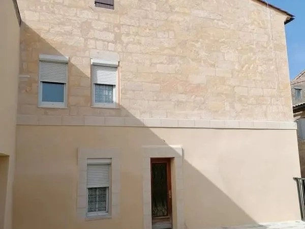 Ensemble immobilier maison + studio