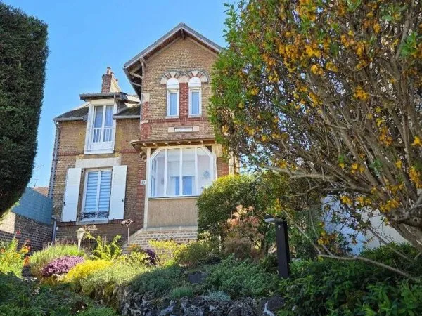 Maison 6 pièces 93 m²