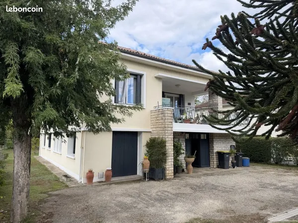 Maison 7 pièces 153 m²