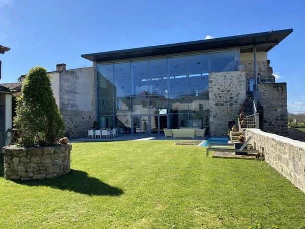 Maison de luxe 10 pièces 382 m²