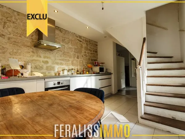 Maison avec grand jardin dans le village !