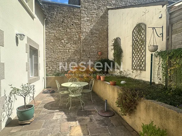 Maison à Questembert - Hyper-centre & courette plein sud - 100 m² - 3 chambres