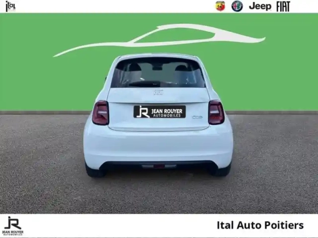 Fiat 500 icône berline 23,8 kwh — photo 5