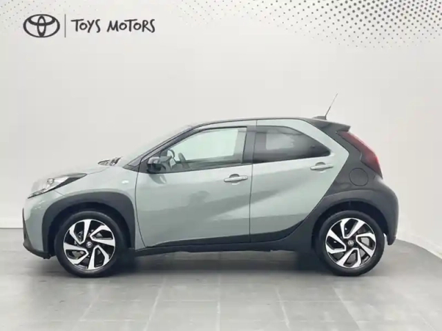 Toyota Aygo 1.0 vvt-i 72 design — photo 2