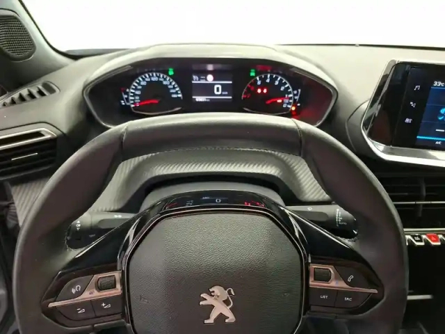 Peugeot 2008 puretech 100 s&amp;s bvm6 — photo 15
