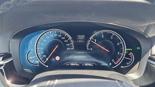BMW Serie 5 Touring xDrive 520d 190 Steptronic8 - Luxury Line – 2018 – 104900 km – Diesel – Boîte Automatique — photo 38