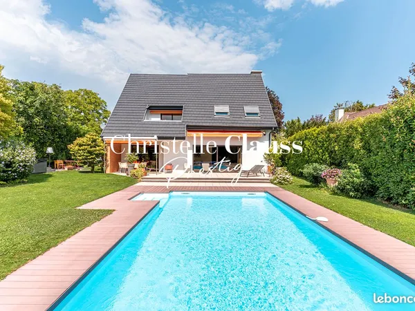 Villa 6 pièces 170 m²