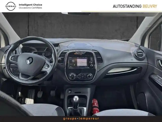 Renault Captur 0.9 tce 90ch stop&amp;start energy zen euro6 114g 2016 — photo 10