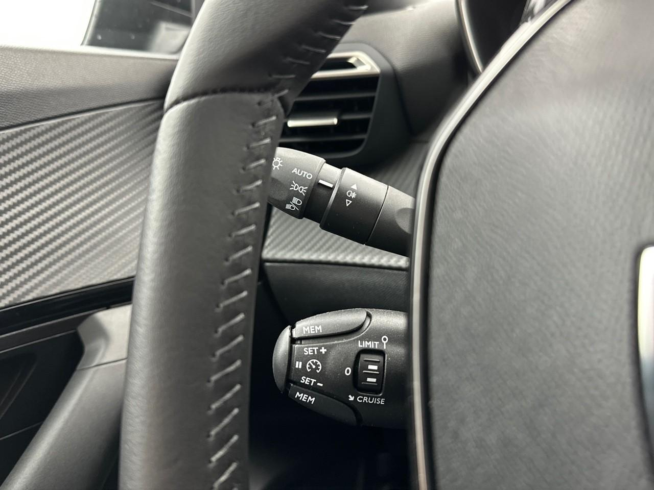 Peugeot 2008 100 s&s bvm6 style — photo 19