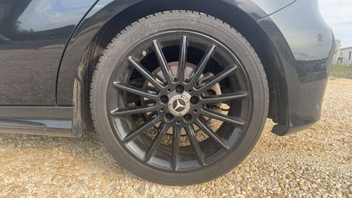 Mercedes Classe A 200 d 136 7G-DCT - Fascination – 2015 – 147976 km – Diesel – Boîte Automatique — photo 18