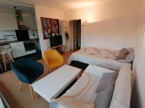 Studio 1 pièce 30 m²