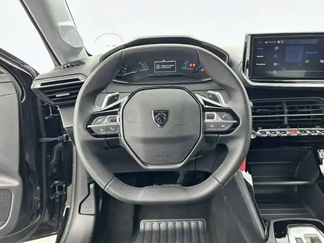 Peugeot 208 hybrid 110 ch e-dcs6 — photo 9