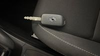 Renault Clio 1.5 dCi 100ch Evolution - 25 — photo 16