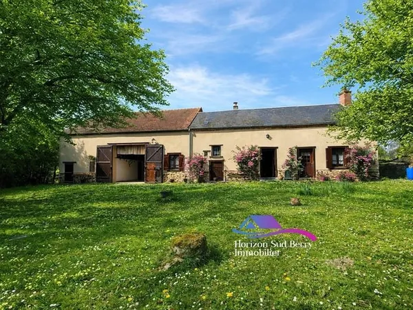 Maison de campagne au coeur du Berry !