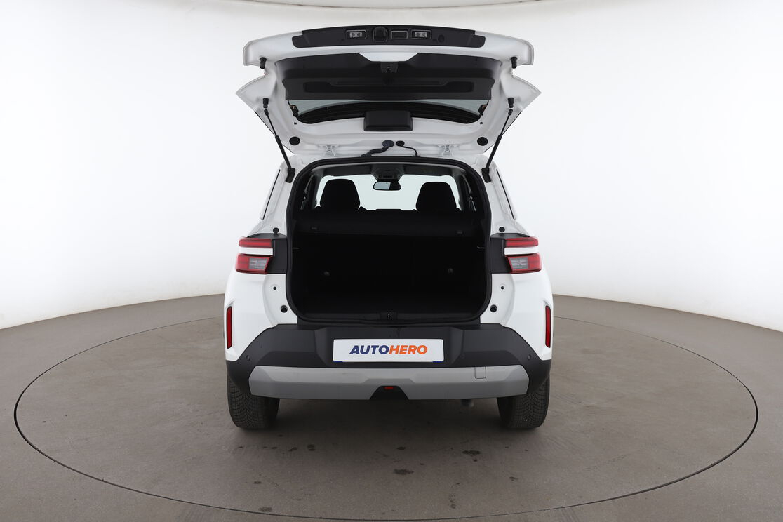 Opel Frontera 1.2 Turbo Hybrid GS e-DCT6 — photo 15