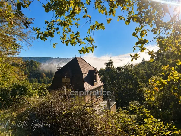 BEAULIEU-SUR-DORDOGNE - UN REFUGE HORS DU TEMPS, AU CŒUR DE 1,1 HECTARE DE NATURE