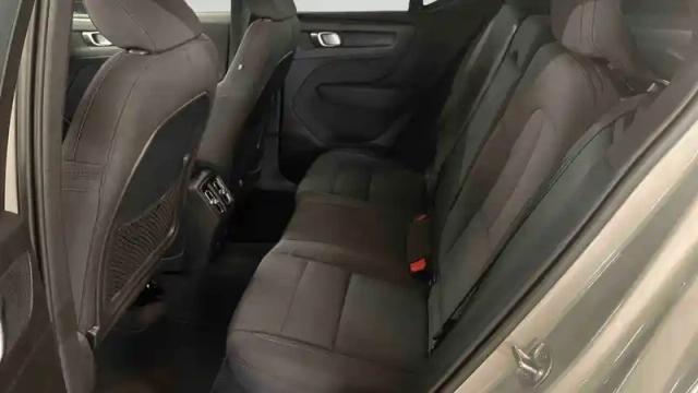 Volvo Ex40 single extended range 252 ch 1edt — photo 11