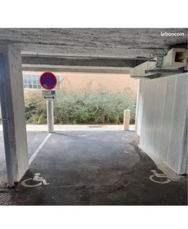 Location parking couvert