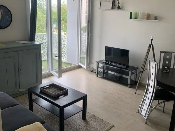 Chambre disponible Métro La poterie