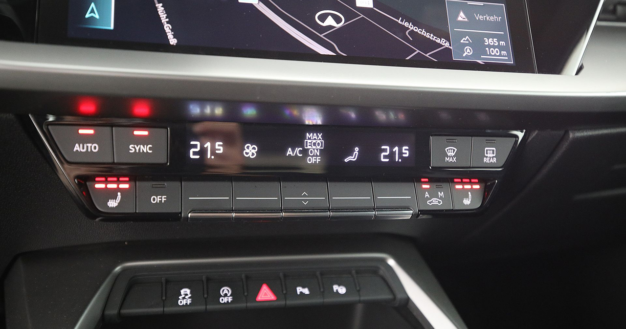 Audi A3 Sportback — photo 22