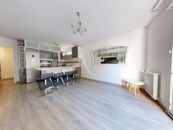 Duplex 5 pièces 90 m²
