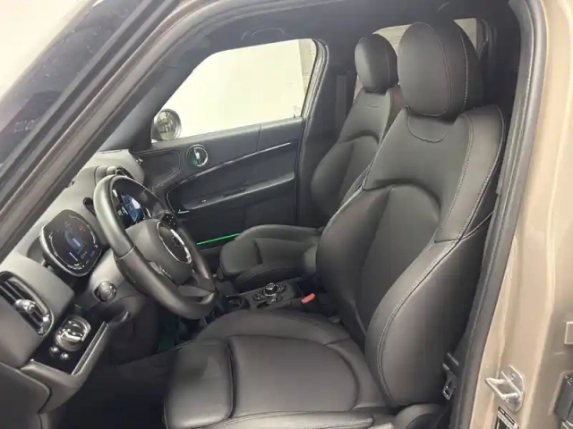 Mini Mini countryman 125 - 95 ch all4 bva6 — photo 5