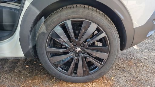 Peugeot 3008 1.6 THP 300 Hybrid4 EAT8 - Gt Pack – 2021 – 57500 km – Hybride rechargeable – Boîte Automatique — photo 20