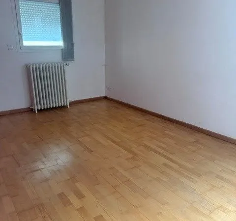 Bureaux 81 m² Angers